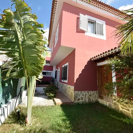 Laura Villa Arona (Tenerife)