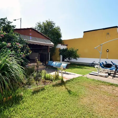 Laura Villa Arona (Tenerife)